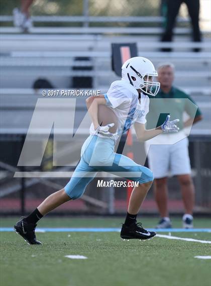 Thumbnail 2 in Wakefield @ Yorktown photogallery.