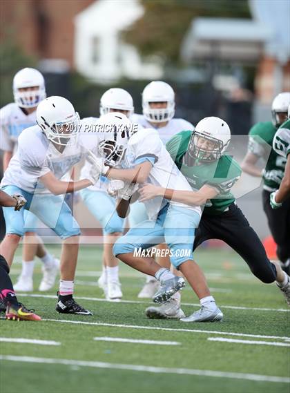 Thumbnail 3 in Wakefield @ Yorktown photogallery.