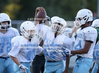 Thumbnail 2 in Wakefield @ Yorktown photogallery.