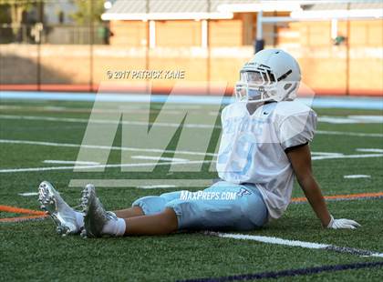 Thumbnail 1 in Wakefield @ Yorktown photogallery.