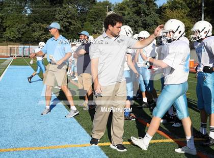 Thumbnail 1 in Wakefield @ Yorktown photogallery.
