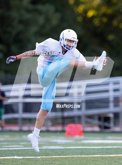 Thumbnail 3 in Wakefield @ Yorktown photogallery.
