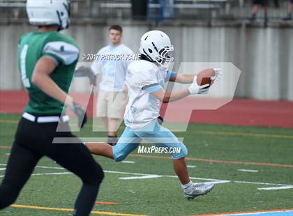 Thumbnail 3 in Wakefield @ Yorktown photogallery.