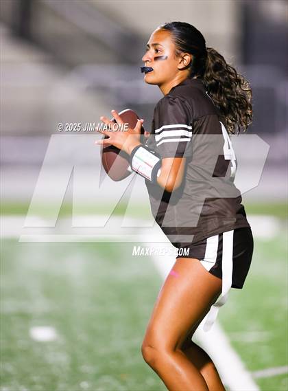 Thumbnail 2 in Menlo-Atherton @ Saint Francis photogallery.