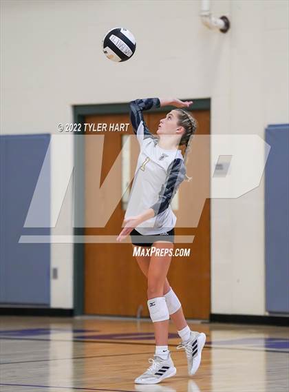 Thumbnail 1 in Carmel vs. Penn (Brownsburg Invite) photogallery.
