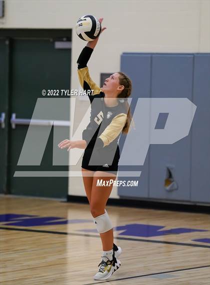 Thumbnail 2 in Carmel vs. Penn (Brownsburg Invite) photogallery.