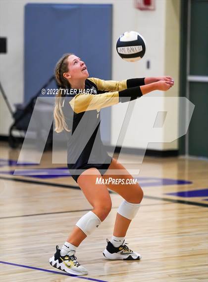 Thumbnail 3 in Carmel vs. Penn (Brownsburg Invite) photogallery.