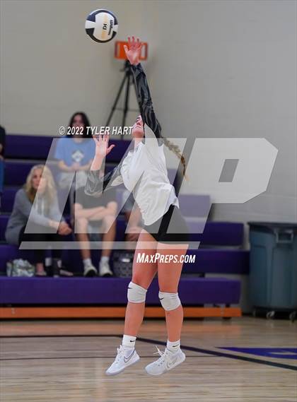 Thumbnail 2 in Carmel vs. Penn (Brownsburg Invite) photogallery.