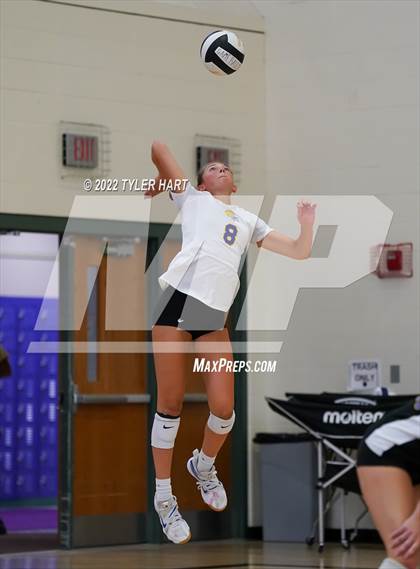 Thumbnail 1 in Carmel vs. Penn (Brownsburg Invite) photogallery.