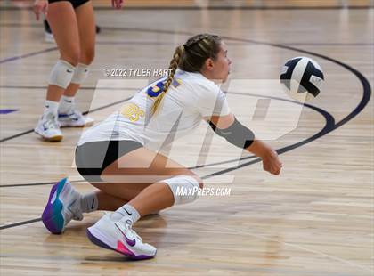Thumbnail 3 in Carmel vs. Penn (Brownsburg Invite) photogallery.