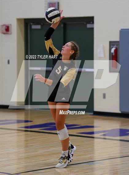 Thumbnail 1 in Carmel vs. Penn (Brownsburg Invite) photogallery.