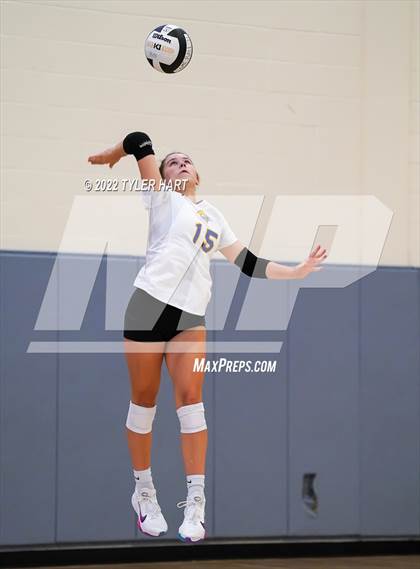 Thumbnail 3 in Carmel vs. Penn (Brownsburg Invite) photogallery.