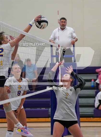 Thumbnail 2 in Carmel vs. Penn (Brownsburg Invite) photogallery.
