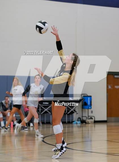 Thumbnail 2 in Carmel vs. Penn (Brownsburg Invite) photogallery.
