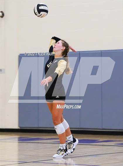 Thumbnail 1 in Carmel vs. Penn (Brownsburg Invite) photogallery.