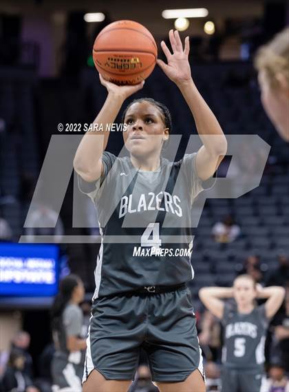 Thumbnail 2 in Sierra Canyon vs Archbishop Mitty (CIF Open Division Championship) photogallery.