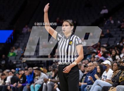 Thumbnail 3 in Sierra Canyon vs Archbishop Mitty (CIF Open Division Championship) photogallery.