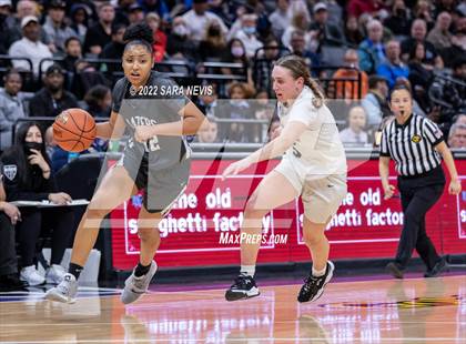 Thumbnail 2 in Sierra Canyon vs Archbishop Mitty (CIF Open Division Championship) photogallery.