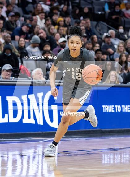 Thumbnail 3 in Sierra Canyon vs Archbishop Mitty (CIF Open Division Championship) photogallery.