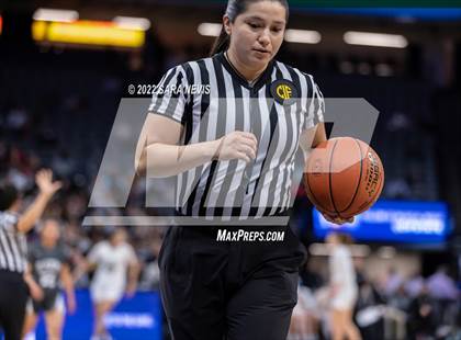 Thumbnail 2 in Sierra Canyon vs Archbishop Mitty (CIF Open Division Championship) photogallery.