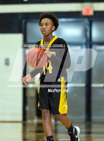 Thumbnail 3 in Pamlico County vs. New Bern photogallery.