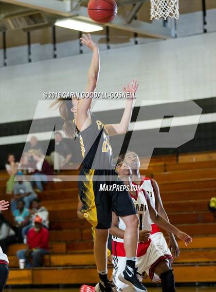 Thumbnail 2 in Pamlico County vs. New Bern photogallery.