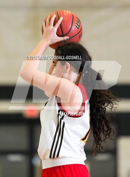 Thumbnail 2 in Pamlico County vs. New Bern photogallery.