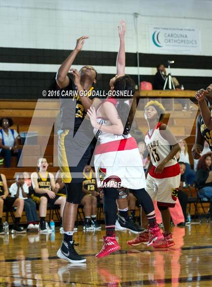 Thumbnail 1 in Pamlico County vs. New Bern photogallery.