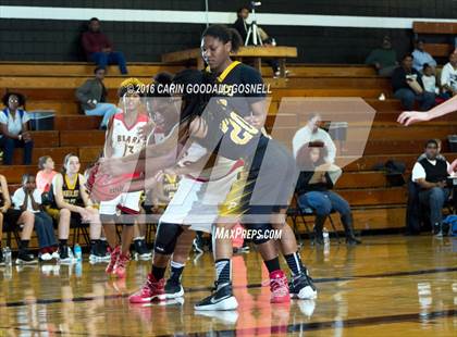 Thumbnail 3 in Pamlico County vs. New Bern photogallery.