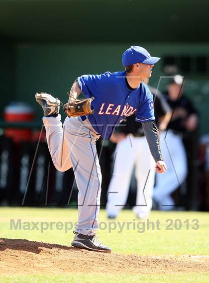 Thumbnail 1 in Leander @ Rouse photogallery.
