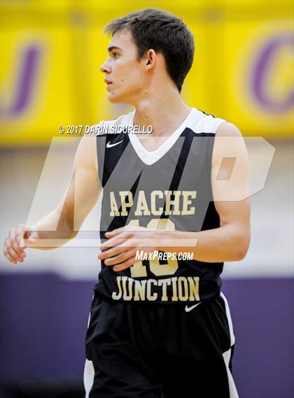 Thumbnail 3 in Apache Junction vs. Skyline (Mesa Fear the Hop Tournament)  photogallery.