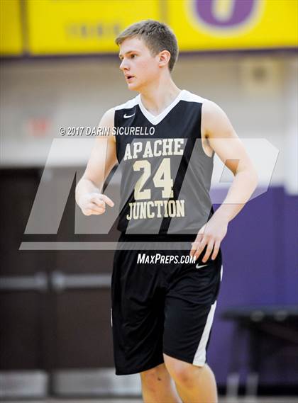 Thumbnail 1 in Apache Junction vs. Skyline (Mesa Fear the Hop Tournament)  photogallery.
