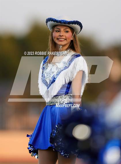 Thumbnail 3 in Lake Highlands @ Nimitz photogallery.
