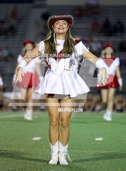 Thumbnail 1 in Lake Highlands @ Nimitz photogallery.
