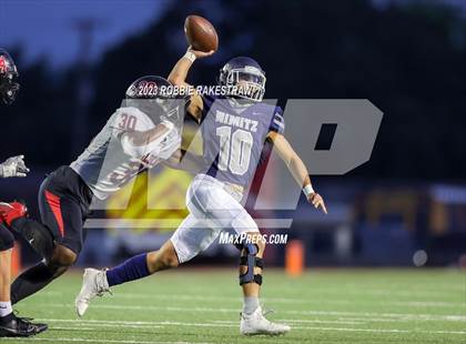 Thumbnail 1 in Lake Highlands @ Nimitz photogallery.
