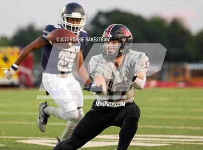 Thumbnail 3 in Lake Highlands @ Nimitz photogallery.