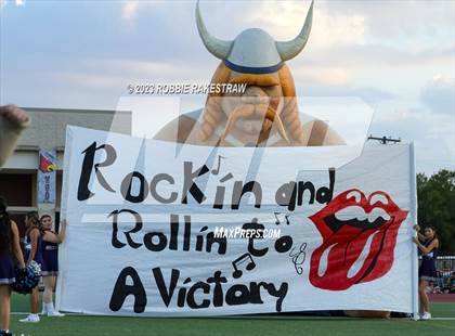 Thumbnail 3 in Lake Highlands @ Nimitz photogallery.