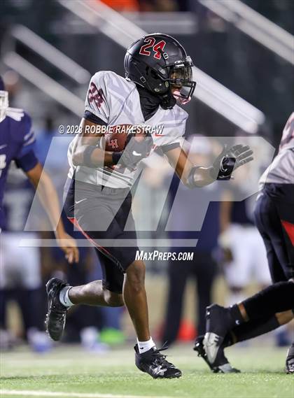 Thumbnail 3 in Lake Highlands @ Nimitz photogallery.