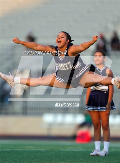 Thumbnail 3 in Lake Highlands @ Nimitz photogallery.