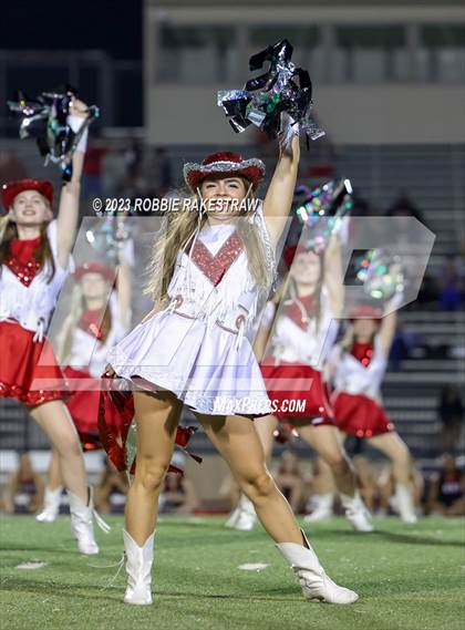 Thumbnail 2 in Lake Highlands @ Nimitz photogallery.
