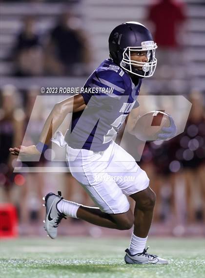 Thumbnail 1 in Lake Highlands @ Nimitz photogallery.