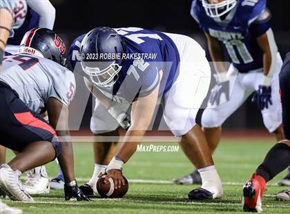 Thumbnail 2 in Lake Highlands @ Nimitz photogallery.