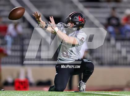 Thumbnail 1 in Lake Highlands @ Nimitz photogallery.