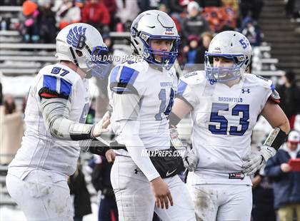 Thumbnail 1 in Dakota Ridge vs. Broomfield (CHSAA 4A Semifinal) photogallery.