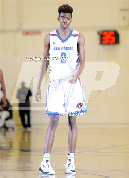 Thumbnail 3 in San Leandro vs. Menlo-Atherton (Chabot MLK Classic Showcase) photogallery.