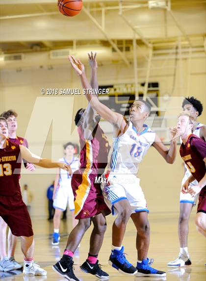 Thumbnail 2 in San Leandro vs. Menlo-Atherton (Chabot MLK Classic Showcase) photogallery.
