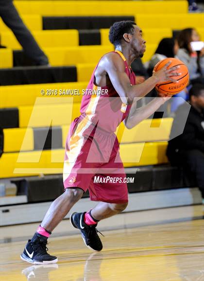 Thumbnail 1 in San Leandro vs. Menlo-Atherton (Chabot MLK Classic Showcase) photogallery.