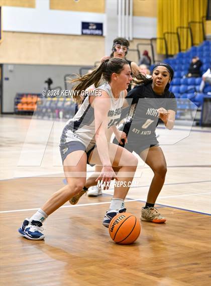 Thumbnail 1 in North Atlanta @ Marist photogallery.