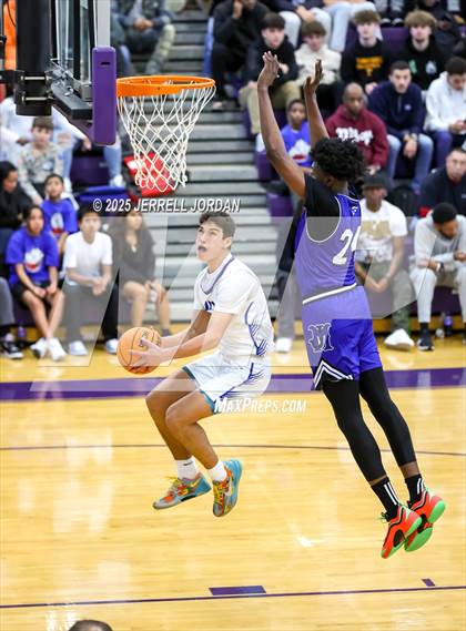 Thumbnail 3 in John Marshall vs Clayton (John Wall Holiday Invitational) photogallery.