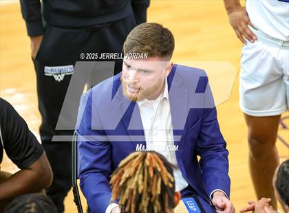 Thumbnail 2 in John Marshall vs Clayton (John Wall Holiday Invitational) photogallery.